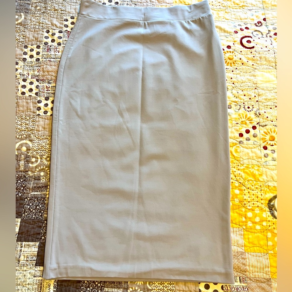 Light Grey Babaton Contour MIDI Skirt